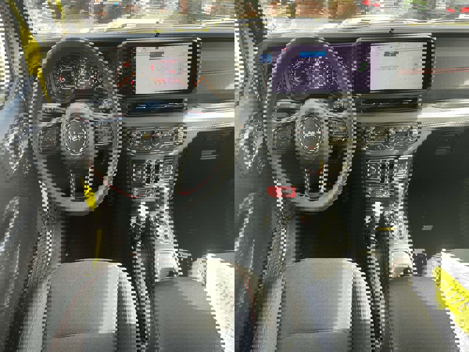 Used 2024 Jeep Wrangler Unlimited Rubicon image 13