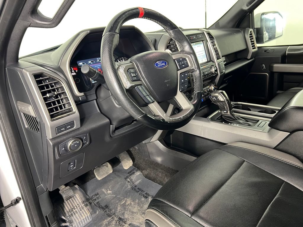 Used 2018 Ford F150 Raptor w/ Equipment Group 802A Luxury image 23