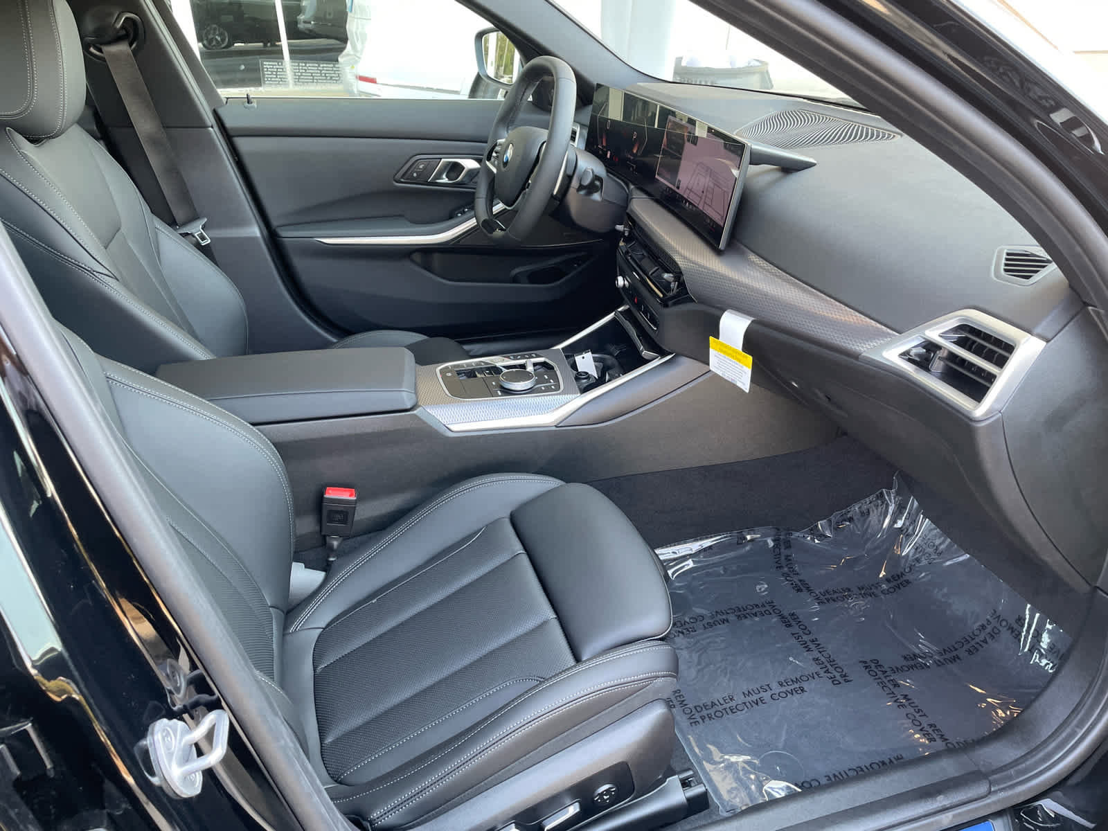 New 2025 BMW 330i Sedan w/ Convenience Package image 9