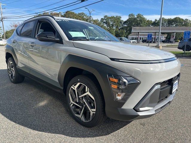 New 2026 Hyundai Kona SEL Premium image 3