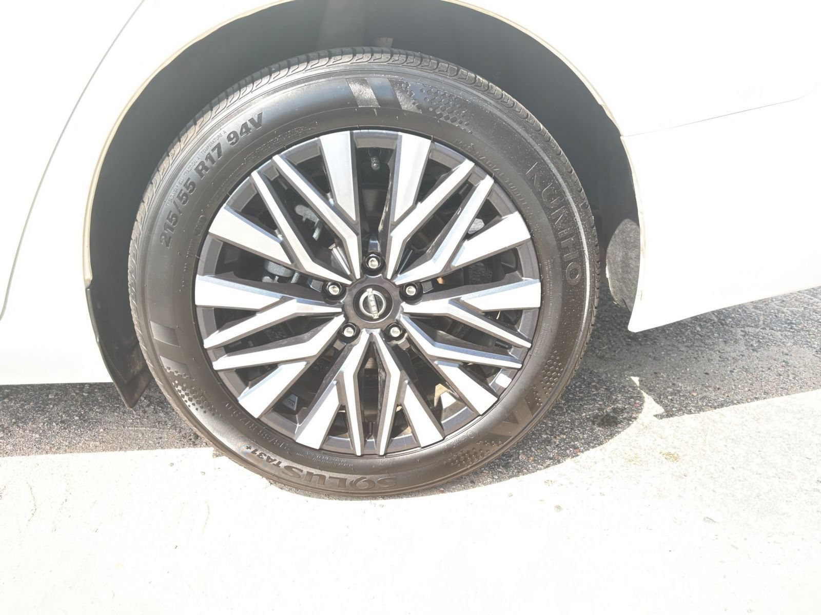 Used 2026 Nissan Altima 2.5 SV FWD image 29