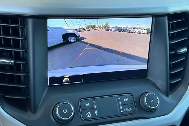 Used 2023 GMC Acadia SLE w/ Driver Convenience Package FWD image 29