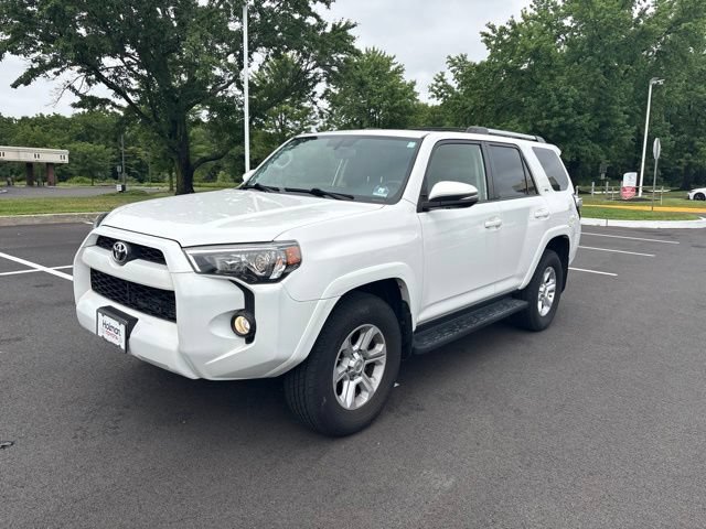Used 2019 Toyota 4Runner SR5 Premium AWD/4WD image 3