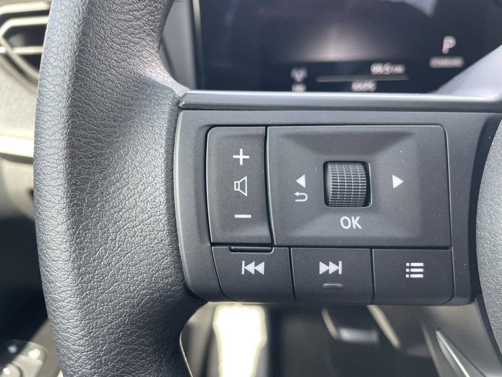 New 2025 Nissan Kicks SV w/ SV Premium Package image 9