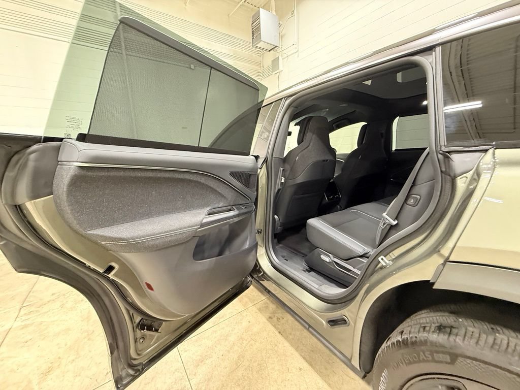 Used 2026 Lucid Gravity Grand Touring AWD/4WD image 41