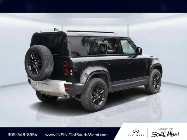 Used 2025 Land Rover Defender 110 S AWD/4WD image 4