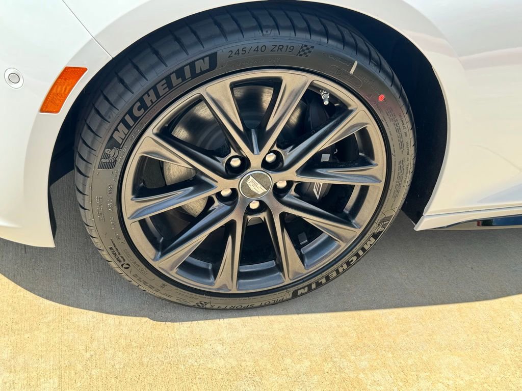 New 2026 Cadillac CT5 V RWD image 9