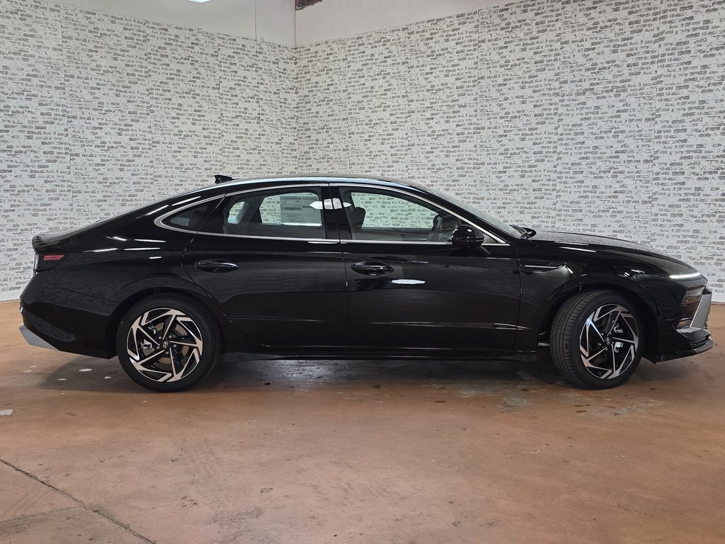 New 2026 Hyundai Sonata SEL image 8