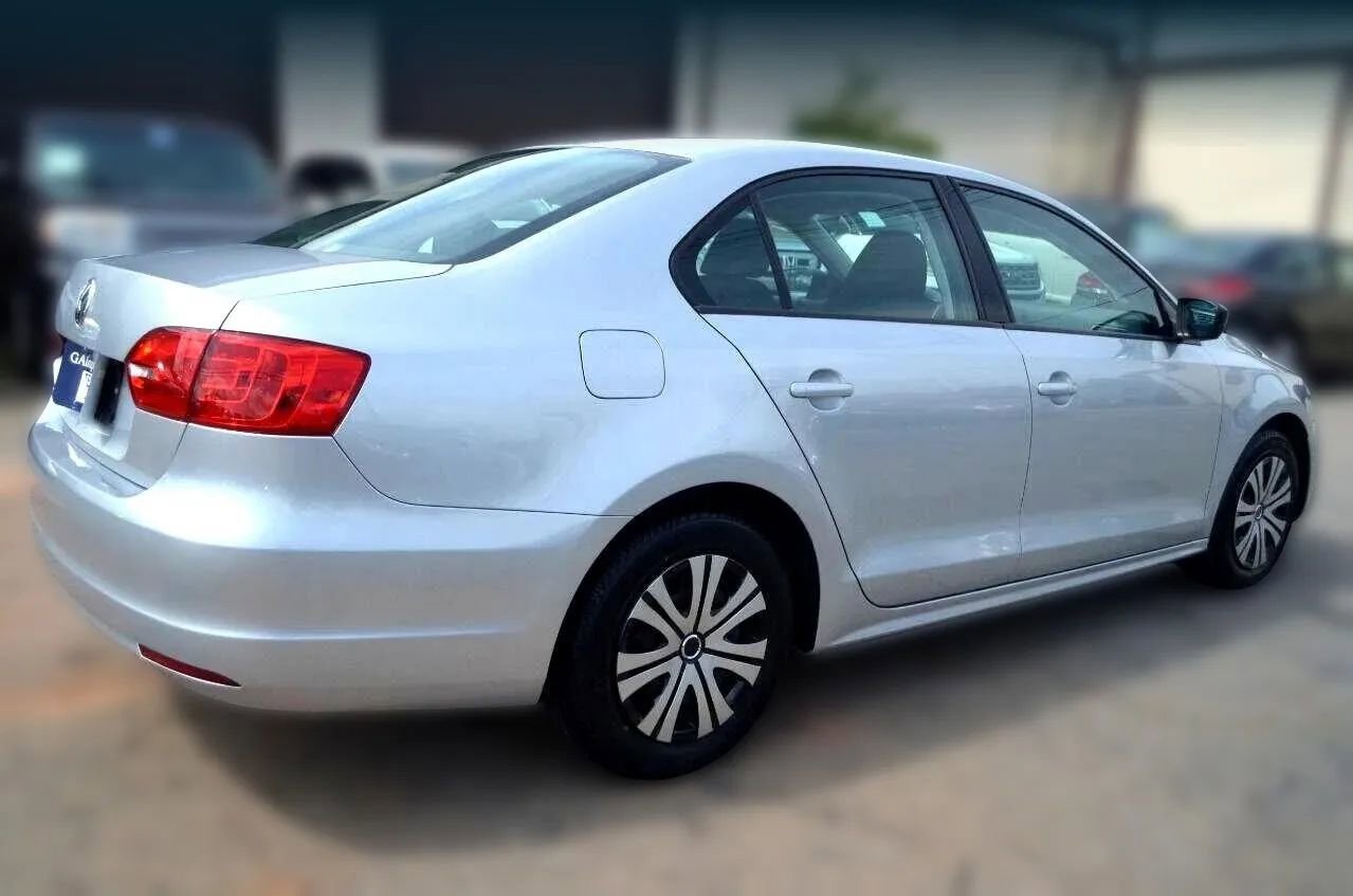 Used 2014 Volkswagen Jetta S image 11