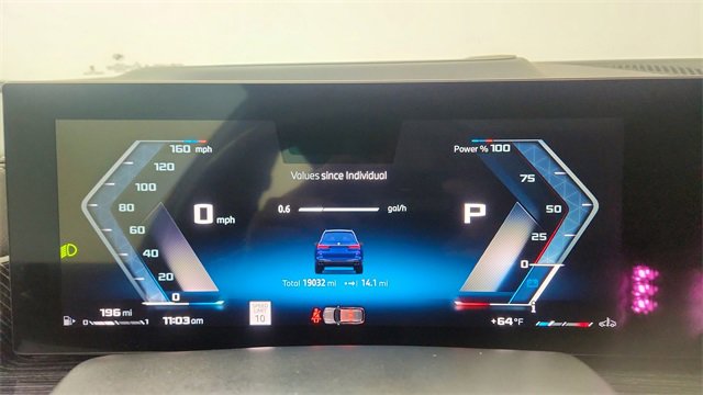 Used 2025 BMW X7 M60i image 43