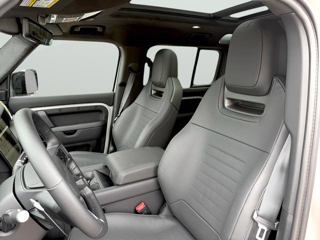 New 2026 Land Rover Defender 110 OCTA image 18