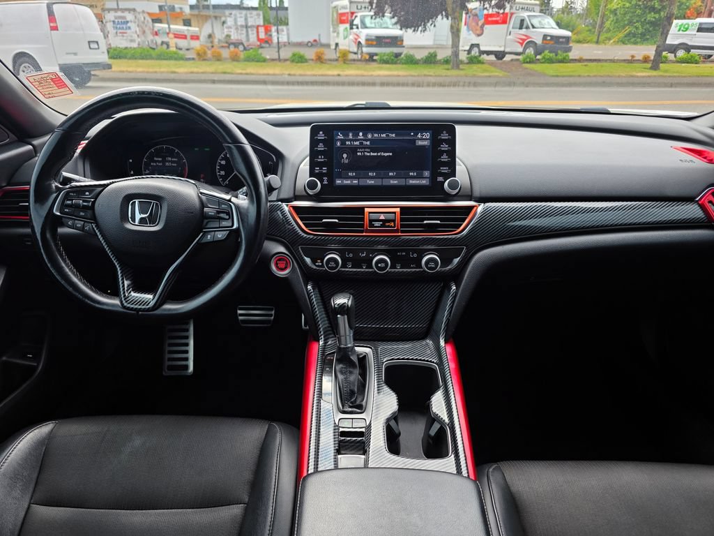 Used 2018 Honda Accord Sport image 5