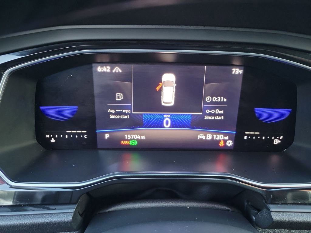 Used 2022 Volkswagen Jetta SE w/ Panoramic Sunroof Package image 19