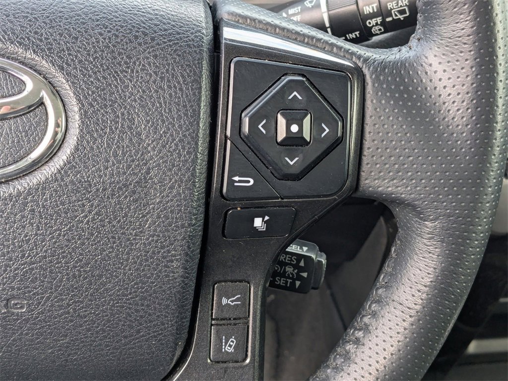 Used 2024 Toyota 4Runner TRD Off-Road image 20