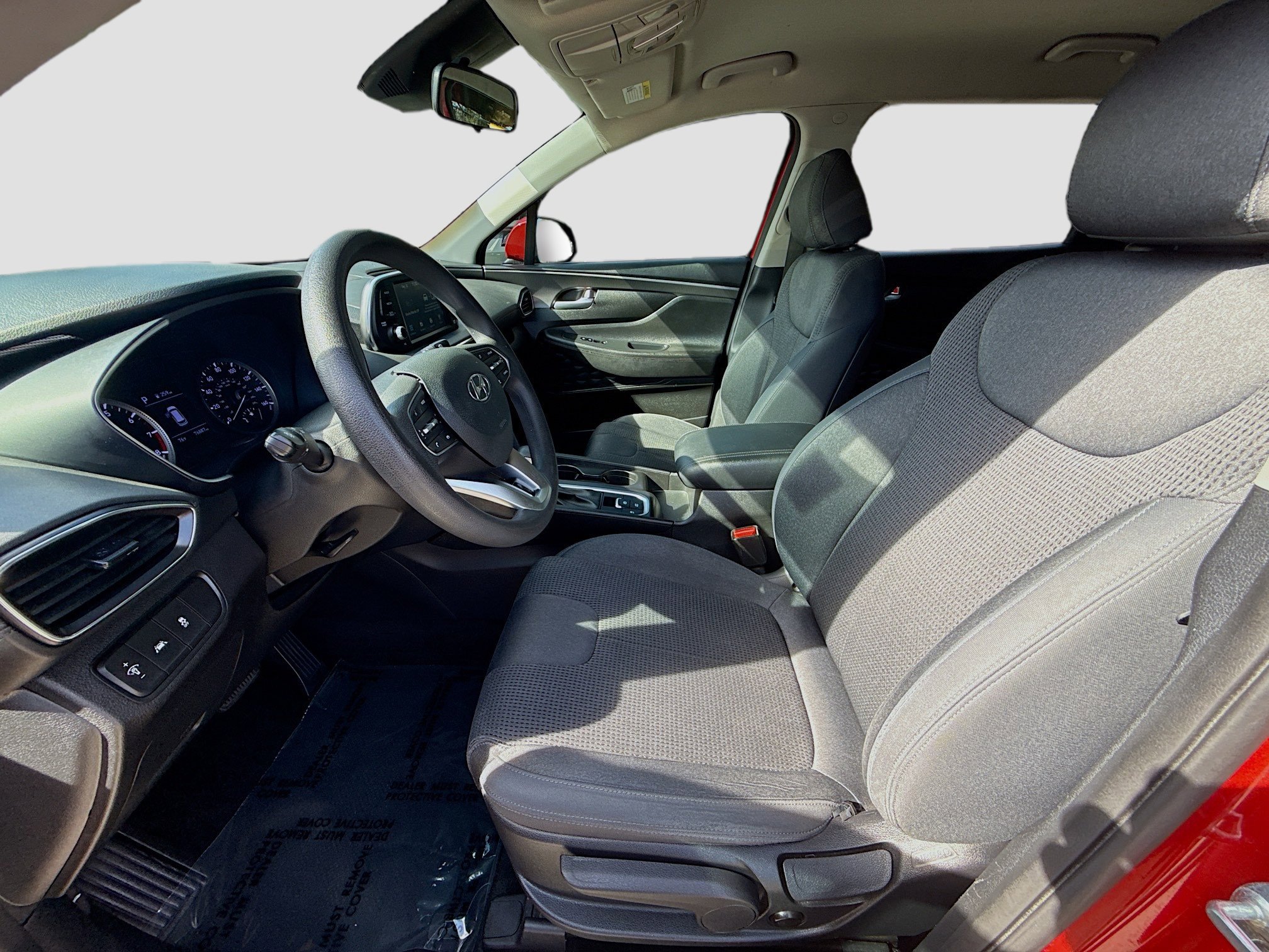 Used 2020 Hyundai Santa Fe SE w/ Cargo Package image 16