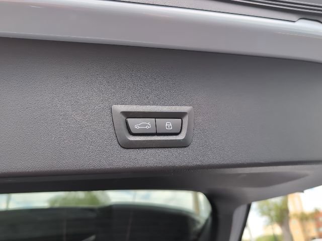 Used 2025 BMW X3 M50 w/ M Sport Professional Package image 31