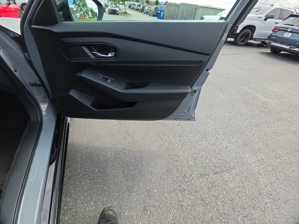 Used 2023 Honda Accord Sport image 32