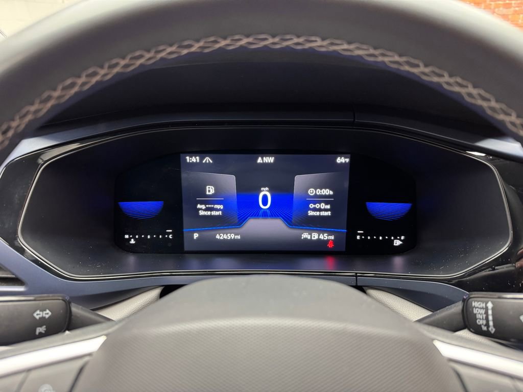 Used 2022 Volkswagen Taos SE image 15