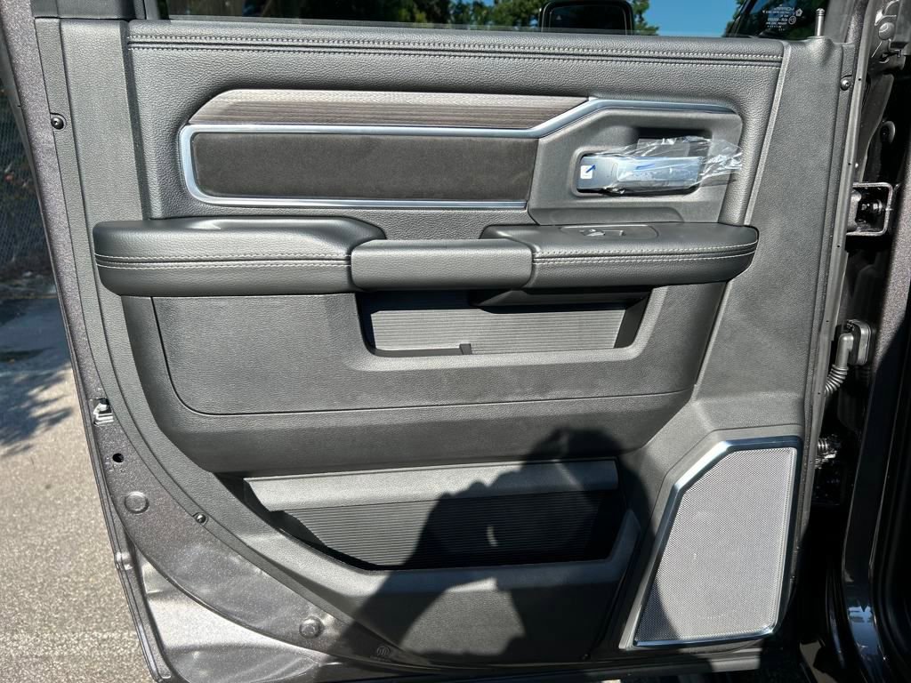 New 2026 RAM 2500 Laramie image 25