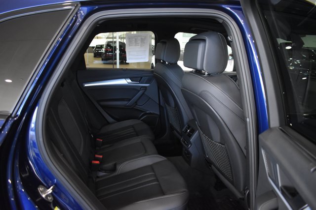 Used 2024 Audi Q5 2.0T Premium Plus w/ Premium Plus Package AWD/4WD image 27