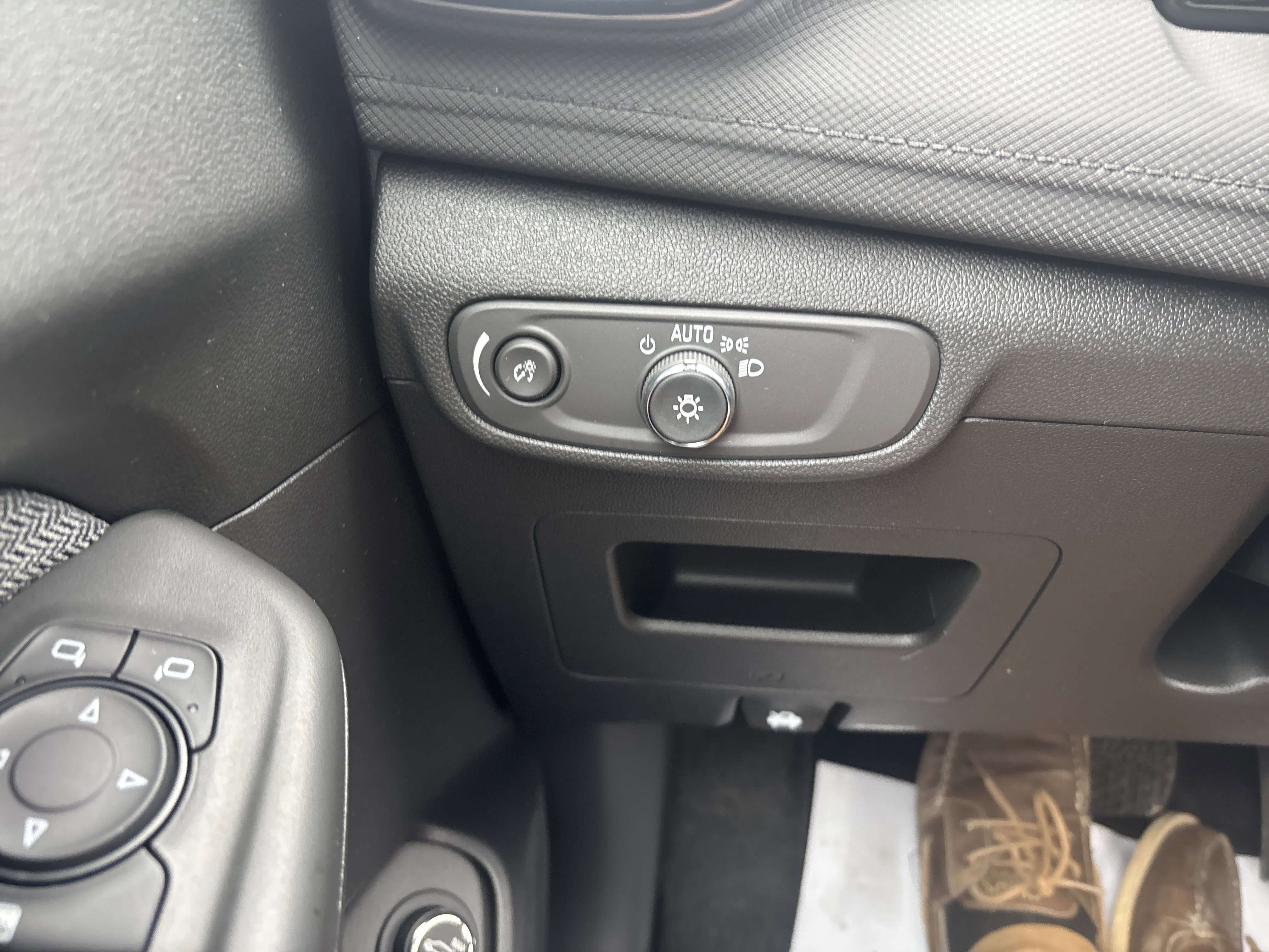 New 2026 Chevrolet TrailBlazer LT w/ Convenience Package image 31