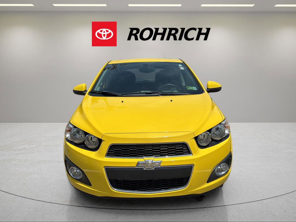 Used 2016 Chevrolet Sonic LT w/ LT Promotional Package FWD image 2