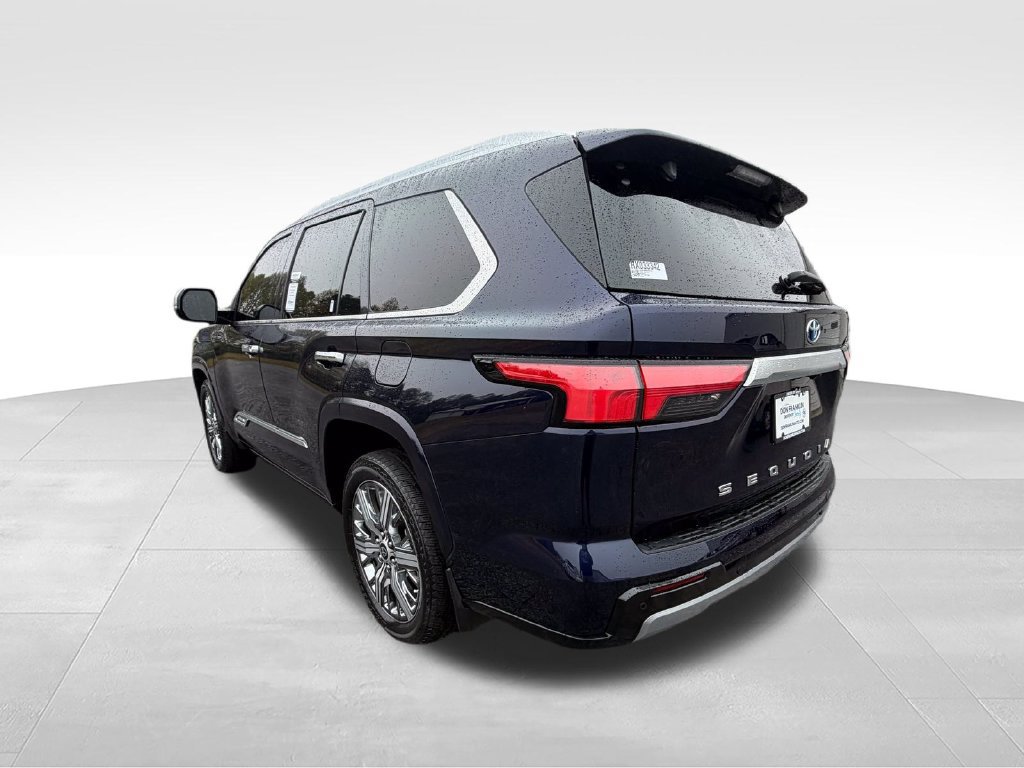 Used 2024 Toyota Sequoia Capstone AWD/4WD image 3