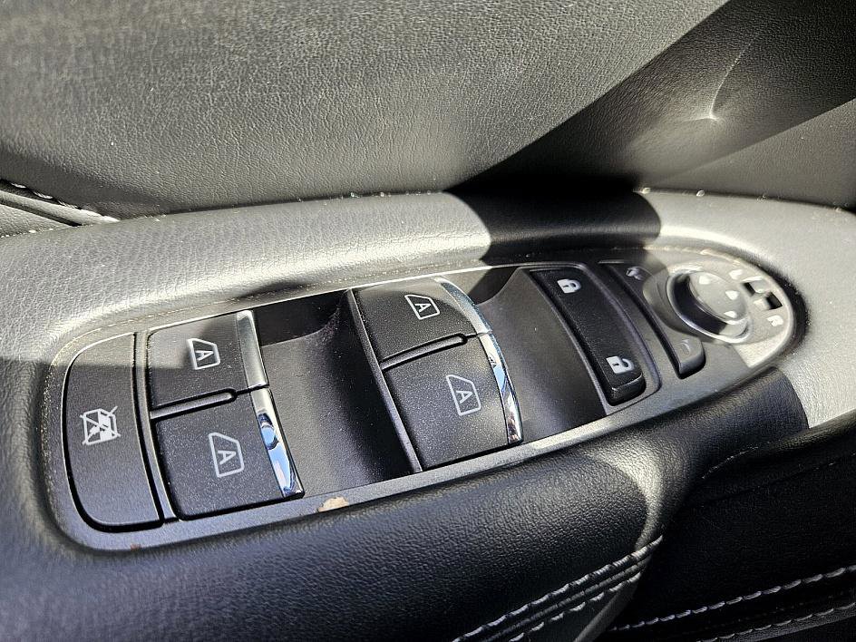 Certified 2024 INFINITI QX80 Luxe image 32