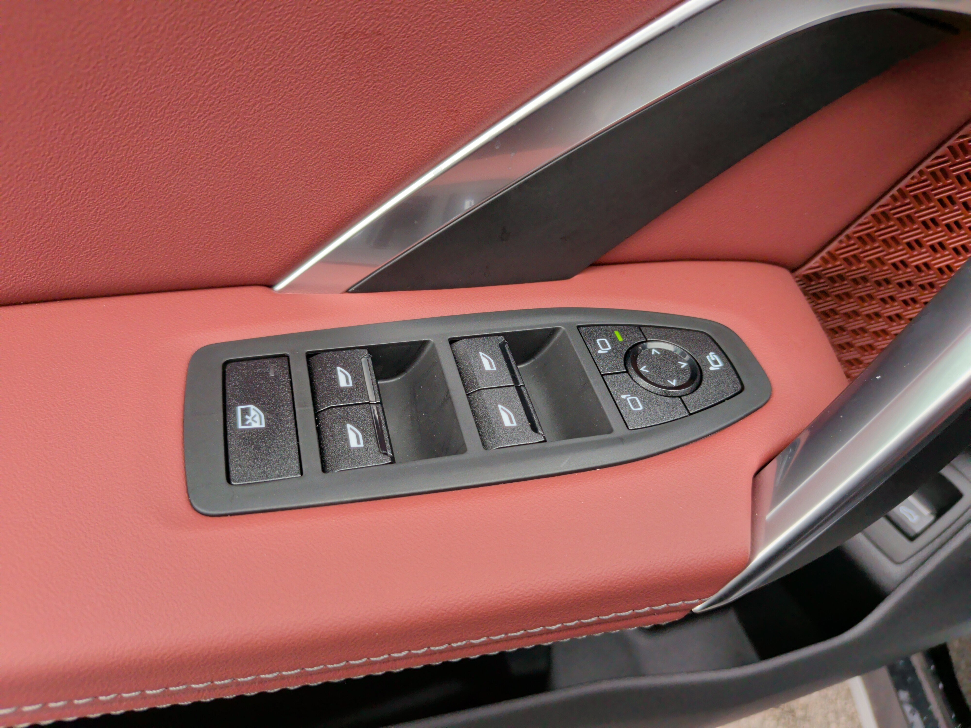 New 2026 BMW X1 xDrive28i w/ Convenience Package image 29