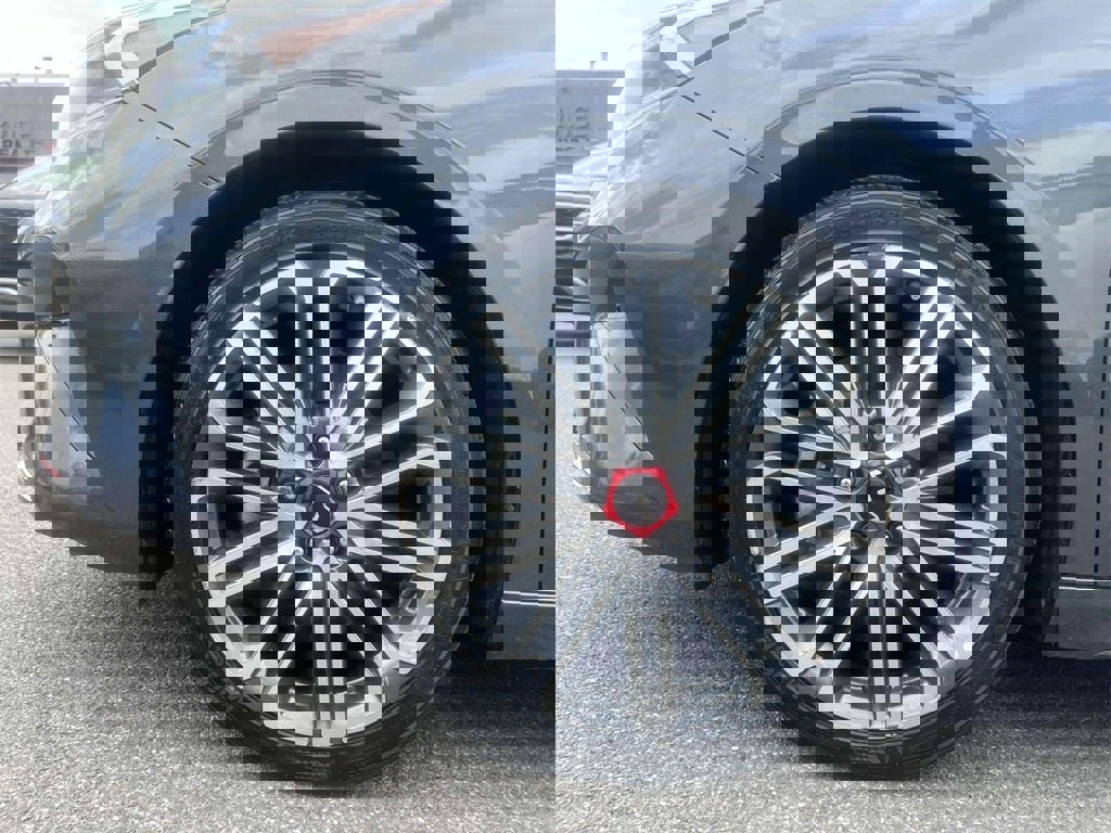 Used 2023 Kia Forte GT image 9