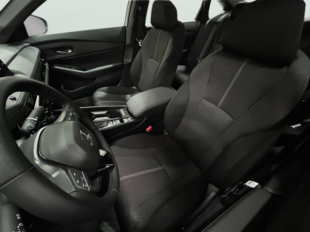 Certified 2025 Honda Accord Sport image 21