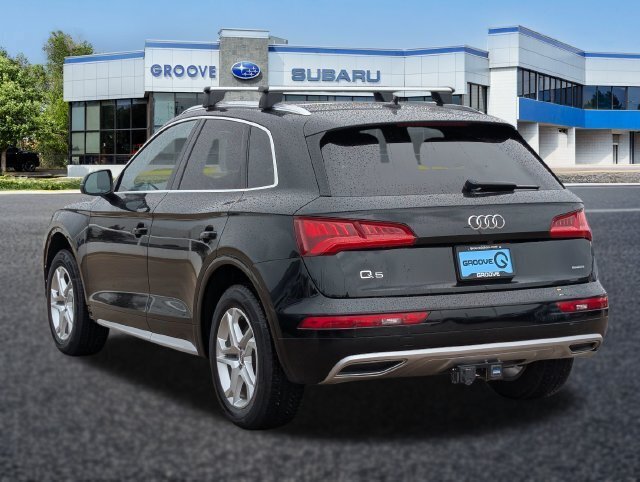 Used 2019 Audi Q5 2.0T Premium w/ Convenience Package AWD/4WD image 3