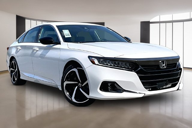 Used 2022 Honda Accord Sport image 3
