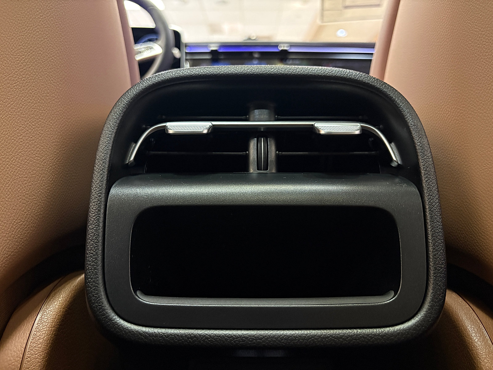 New 2027 Mercedes-Benz E 450 4MATIC Sedan image 23
