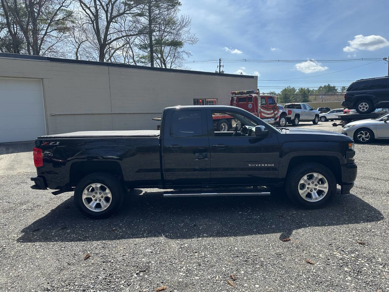 Used 2019 Chevrolet Silverado 1500 LT w/ All Star Edition AWD/4WD image 16