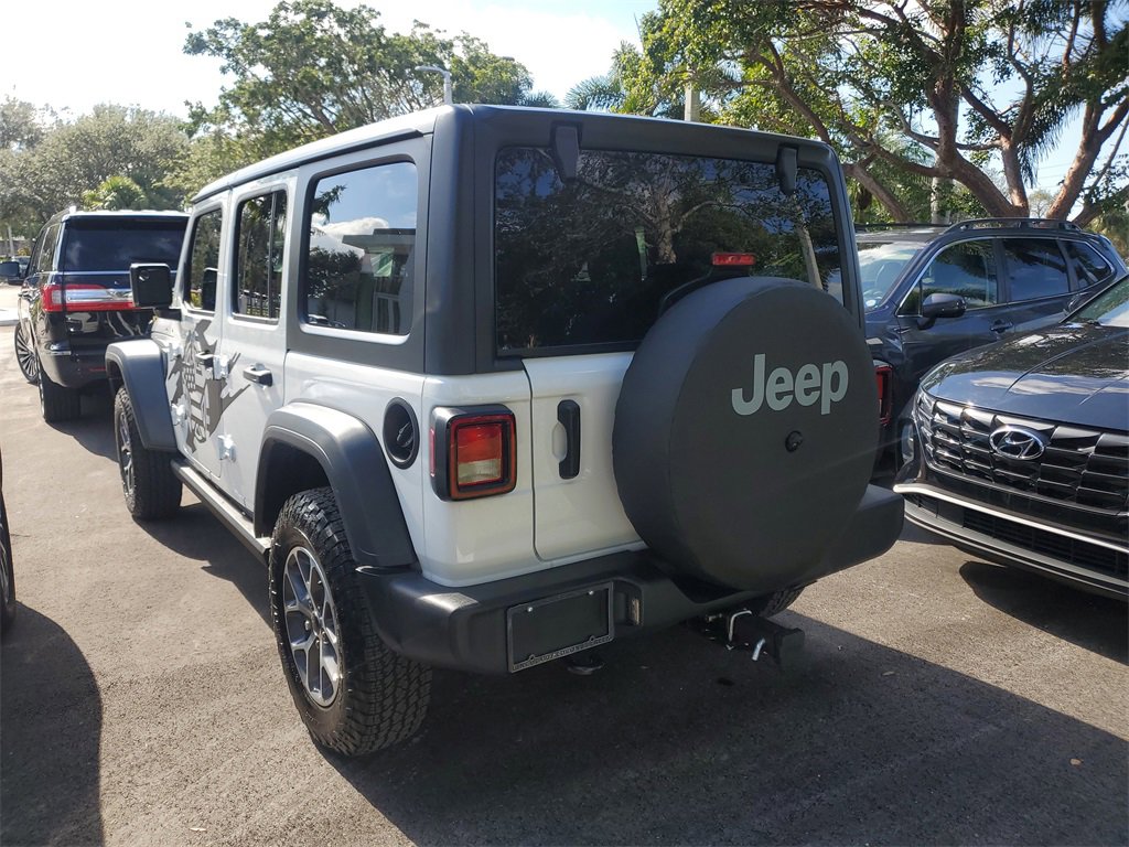 Used 2025 Jeep Wrangler Sport S image 3