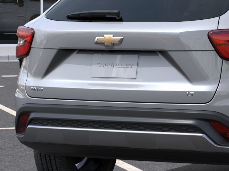New 2026 Chevrolet Trax LT FWD image 15