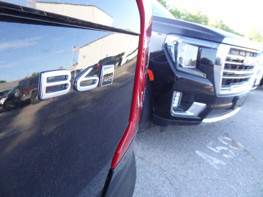 Used 2024 Volvo XC90 B6 Plus AWD/4WD image 12