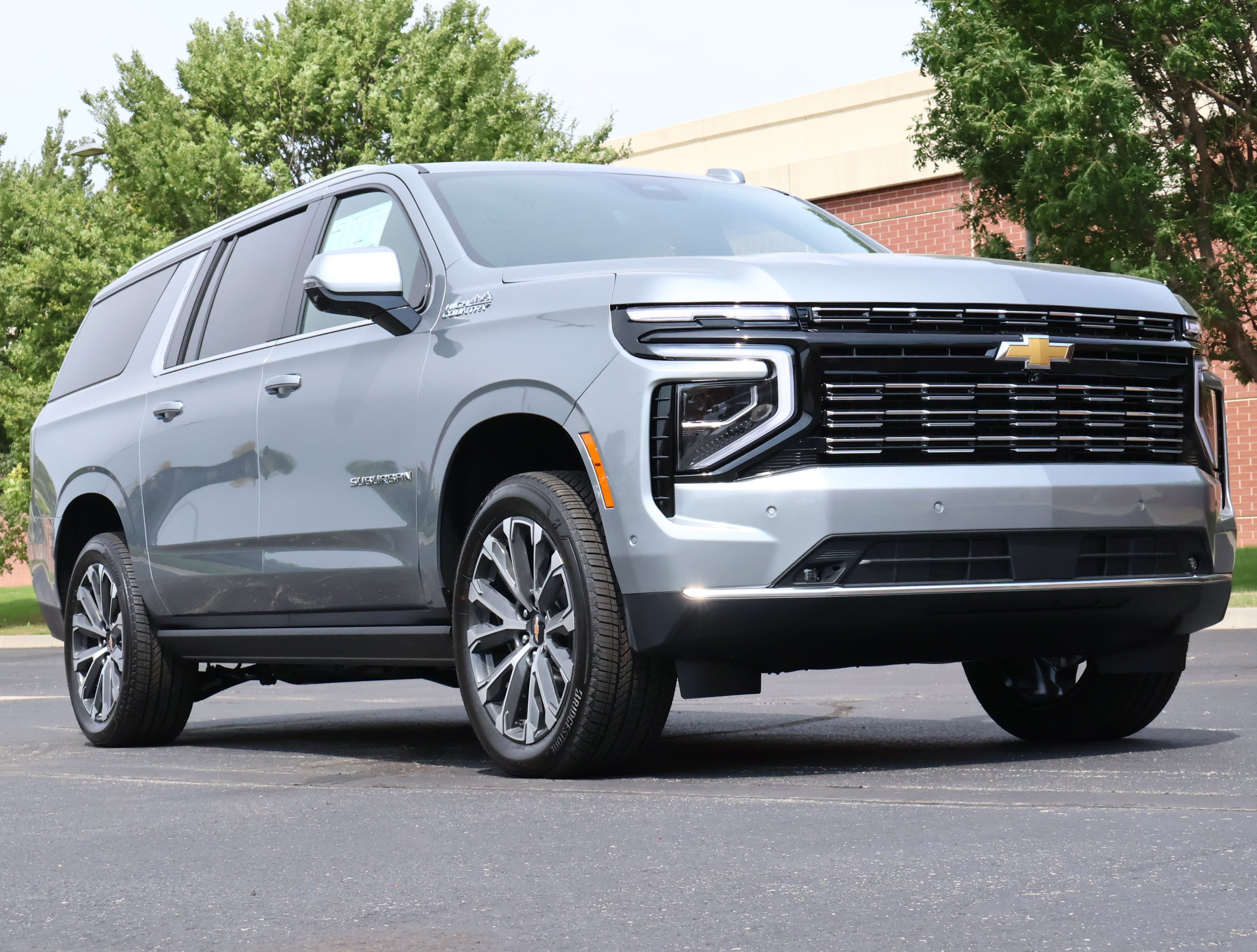 New 2025 Chevrolet Suburban High Country