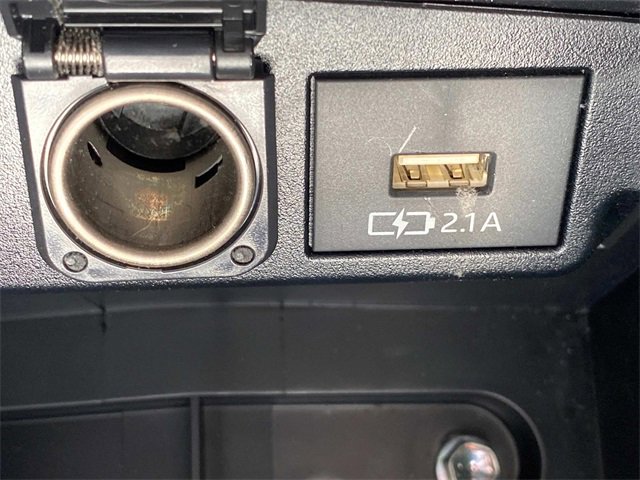 Used 2021 Toyota Corolla SE image 26