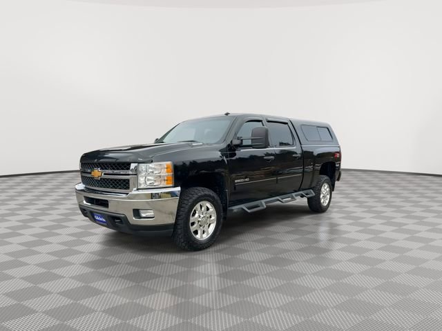 Used 2013 Chevrolet Silverado 2500 LT w/ Interior Plus Package image 3