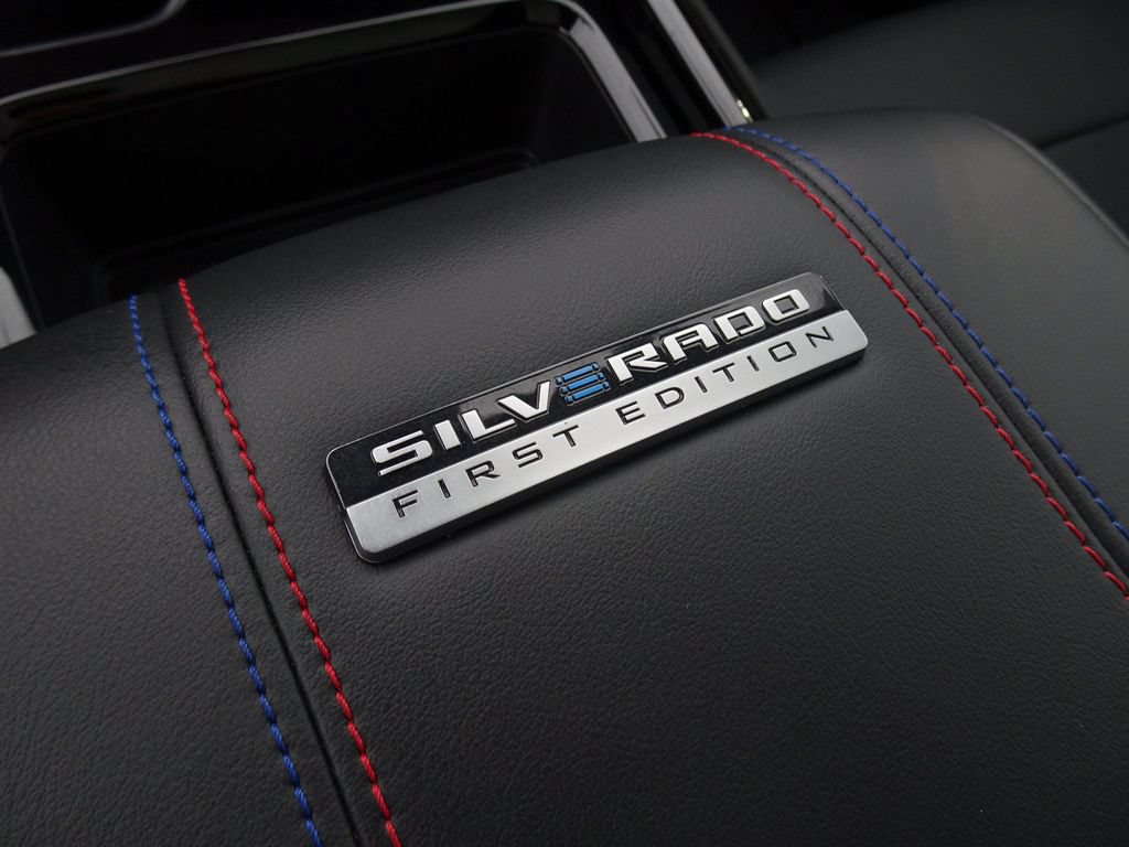 Used 2024 Chevrolet Silverado EV RST AWD/4WD image 19