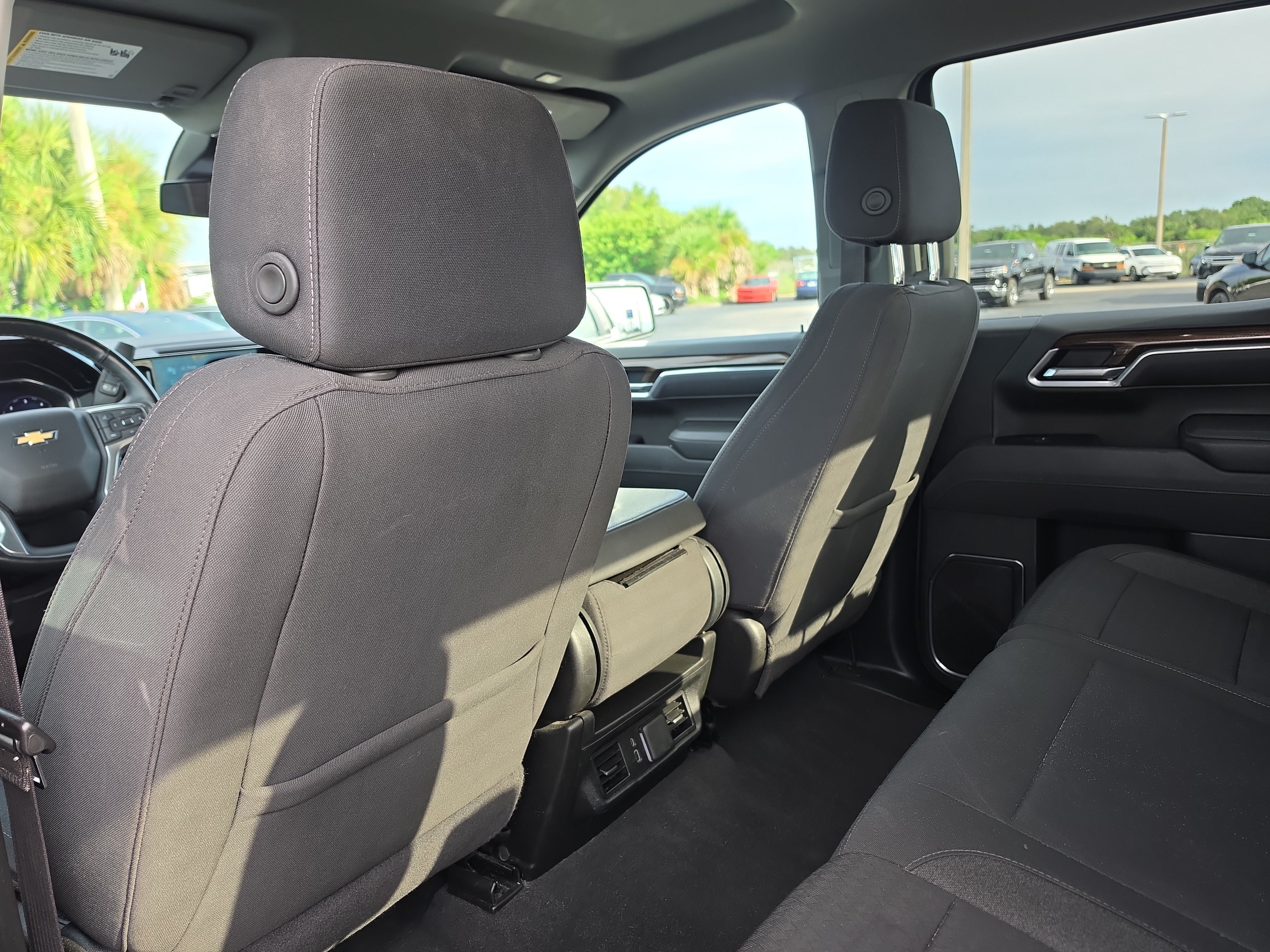 Certified 2025 Chevrolet Silverado 1500 LT RWD image 11