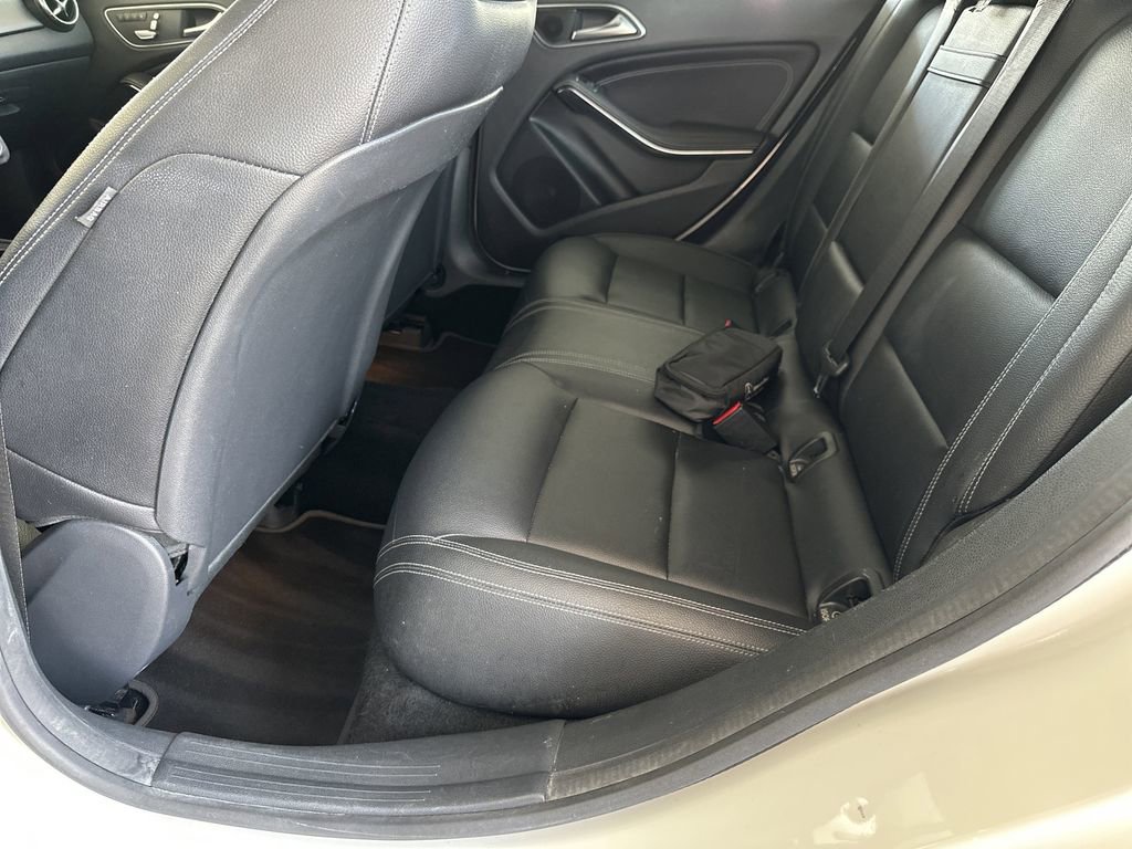 Used 2017 Mercedes-Benz CLA 250 image 28