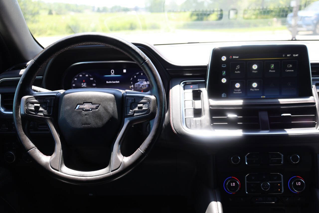 Used 2022 Chevrolet Tahoe RST w/ Luxury Package image 25