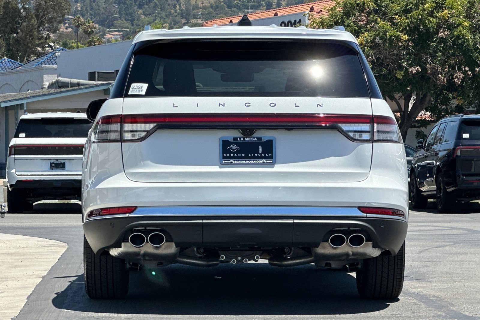 New 2026 Lincoln Aviator 2WD image 4