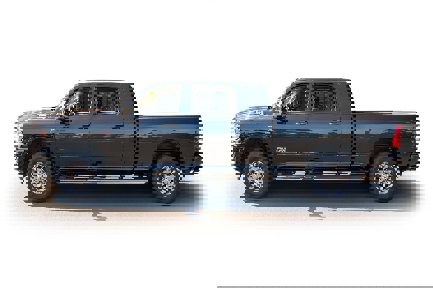 Used 2024 RAM 2500 Laramie image 3