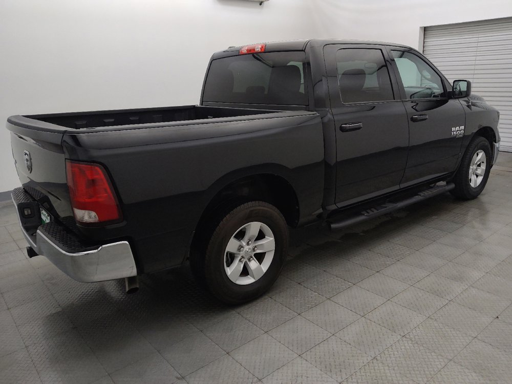 Used 2021 RAM 1500 Classic SLT RWD image 10