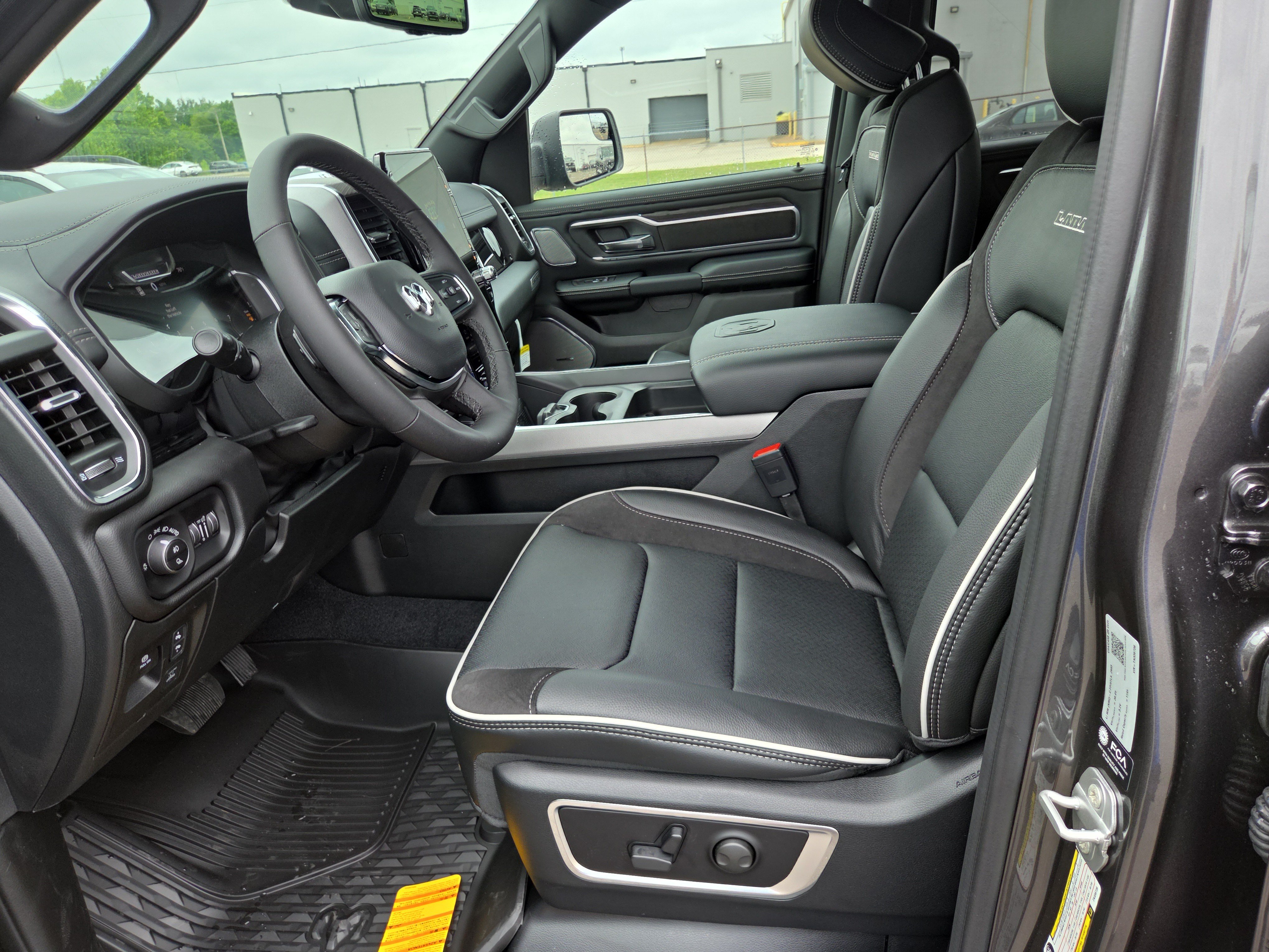 New 2026 RAM 1500 Laramie w/ Night Edition AWD/4WD image 4