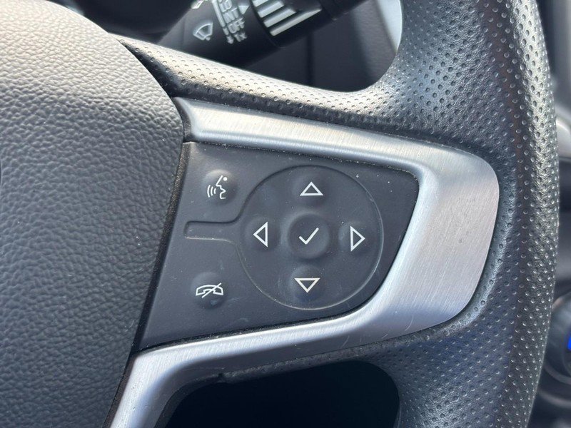 Used 2023 GMC Terrain SLE w/ Driver Convenience Package FWD image 18